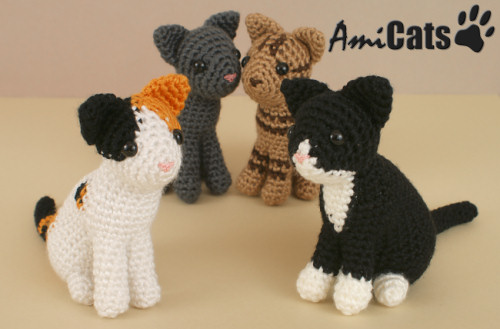 AmiCats amigurumi cat crochet patterns by PlanetJune