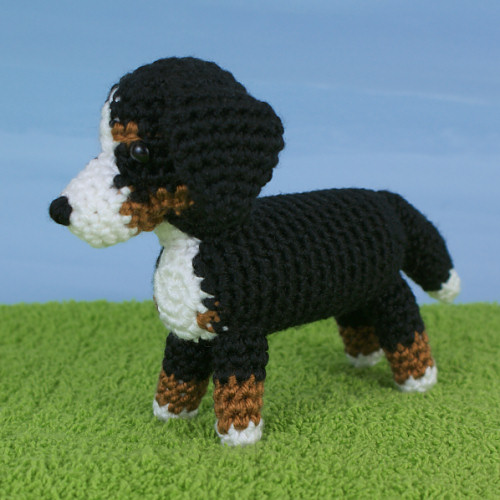 AmiDogs Bernese Mountain Dog crochet pattern by PlanetJune