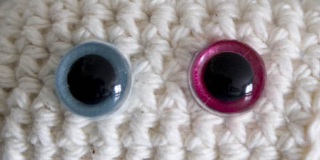clear animal eyes with felt colours for amigurumi