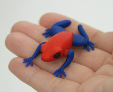 strawberry poison dart frog polymer clay sculpture by planetjune