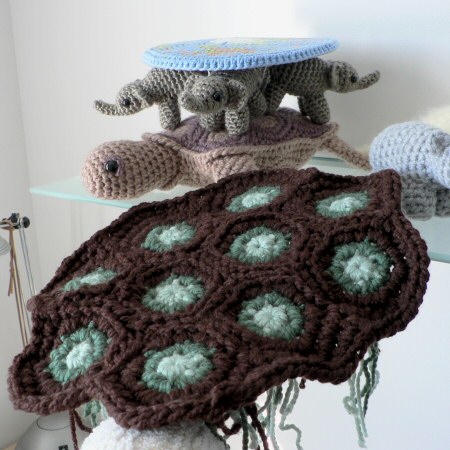 start of giant crocheted sea turtle