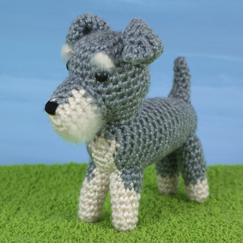 AmiDogs Miniature Schnauzer crochet pattern by PlanetJune
