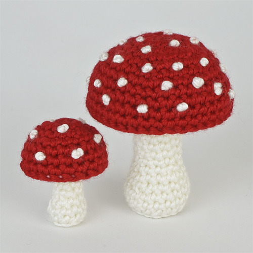 Red and White - Mushroom Variations Expansion Pack crochet pattern by PlanetJune
