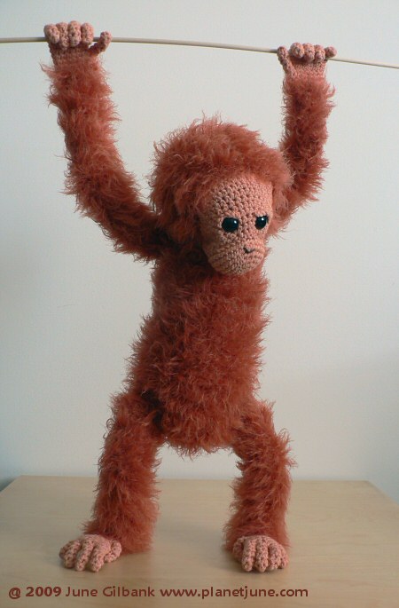 crocheted orang utan by planetjune