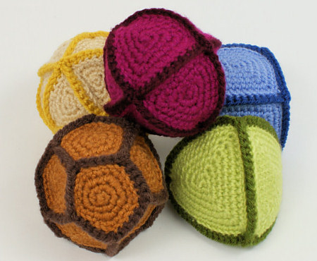 Polyhedral Balls crochet pattern by PlanetJune