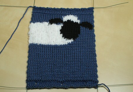 knooked shaun the sheep bag, wires attached for blocking