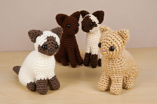 AmiCats Collection 2 crochet patterns by PlanetJune: Himalayan, Burmese, Siamese and Persian amigurumi cats