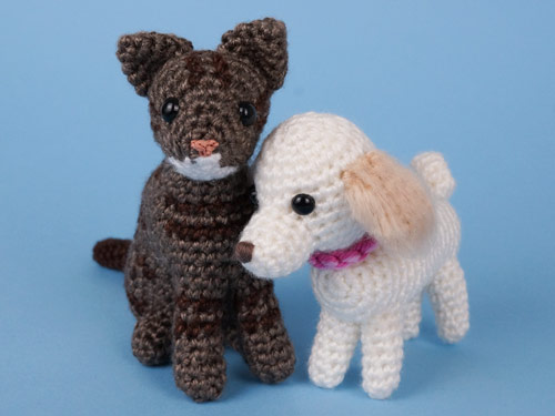 amigurumi Maggie dog and Maui cat by planetjune