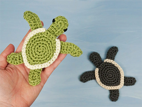 Baby Sea Turtle Applique crochet pattern by PlanetJune
