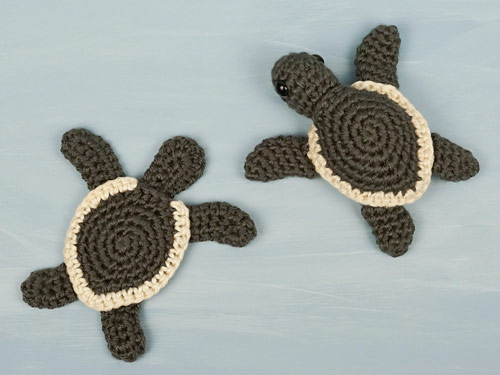 Baby Sea Turtle crochet patterns by PlanetJune