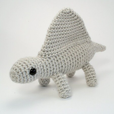 amigurumi dimetrodon by planetjune