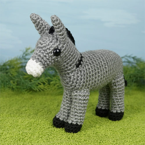Donkey crochet pattern by PlanetJune