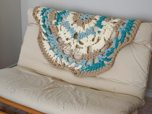 extreme crochet rug