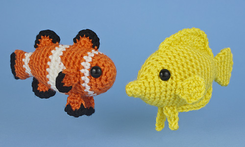 Aquaami Tropical Fish crochet patterns by PlanetJune. Set 1: Ocellaris Clownfish and Yellow Tang