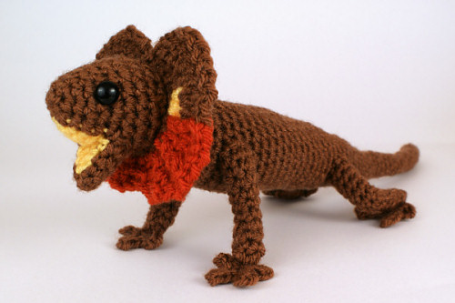 frilled lizard crochet expansion pack pattern by planetjune