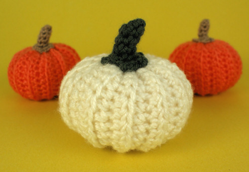 pumpkin crochet pattern by planetjune
