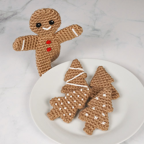 Gingerbread Man and Gingerbread Tree Ornaments crochet patterns by PlanetJune