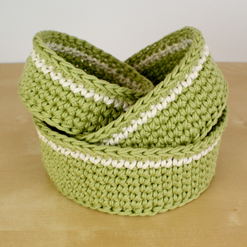Handy Baskets crochet pattern by June Gilbank