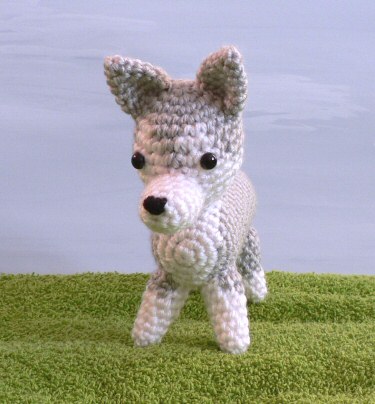 crocheted husky by planetjune