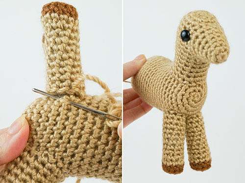attaching legs evenly on a standing amigurumi animal