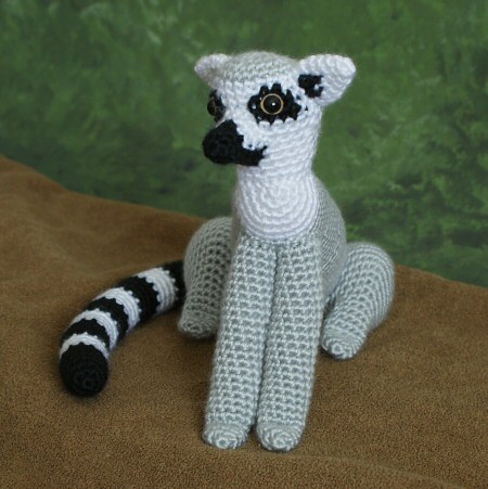 crocheted ring-tailed lemur by planetjune