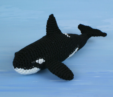 orca killer whale amigurumi crochet pattern by planetjune