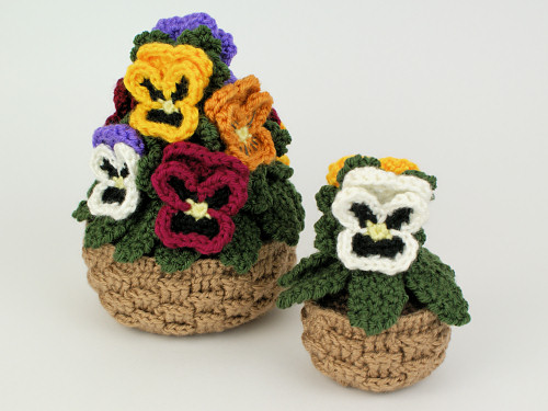 Pansies crochet pattern by PlanetJune