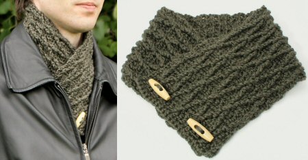 PlanetJune Accessories Diamond Lattice Neckwarmer crochet pattern