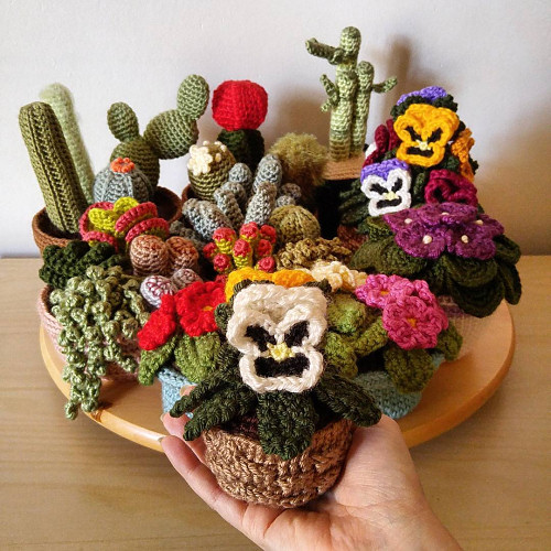 potted plant crochet patterns by PlanetJune