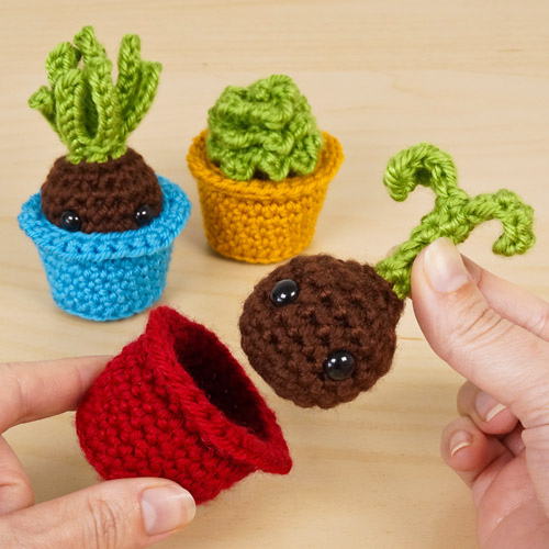 PocketAmi Plant Pals crochet pattern by PlanetJune