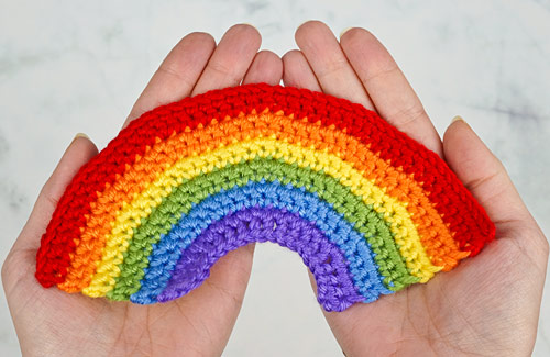 happy rainbows crochet pattern by planetjune