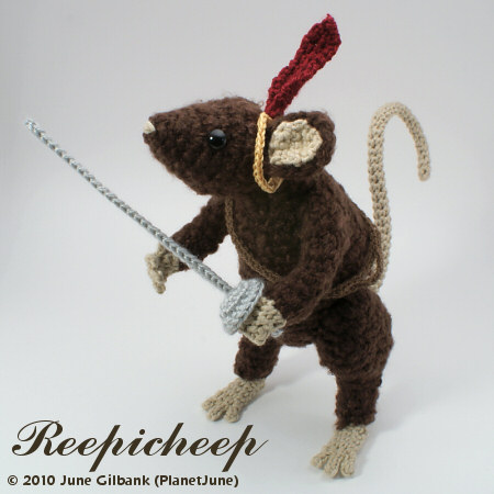 crocheted Reepicheep the mouse – PlanetJune by June Gilbank: Blog