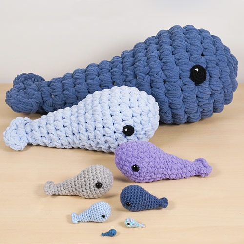resizing amigurumi by scaling up and down, by planetjune
