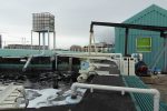 on the roof: a giant pump simulates the sway of the ocean in the kelp forest exhibit