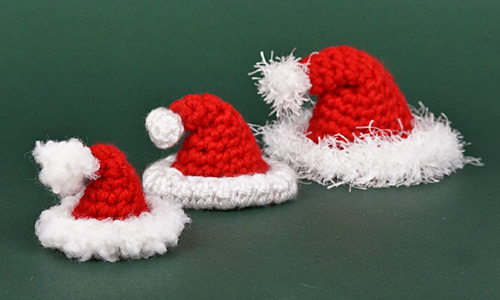 amigurumi santa hat crochet pattern by planetjune