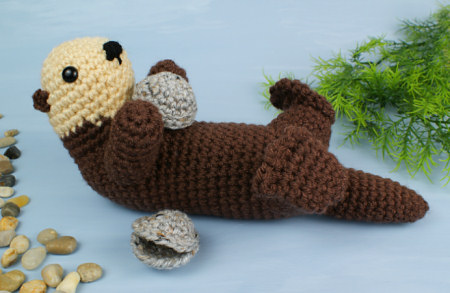 Sea Otter crochet pattern by PlanetJune