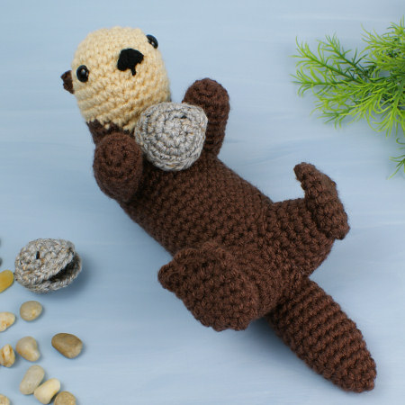 Sea Otter amigurumi crochet pattern by PlanetJune