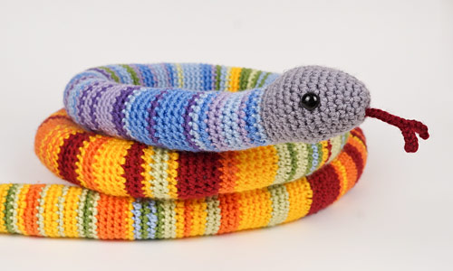 Temperature Snake crochet pattern by PlanetJune