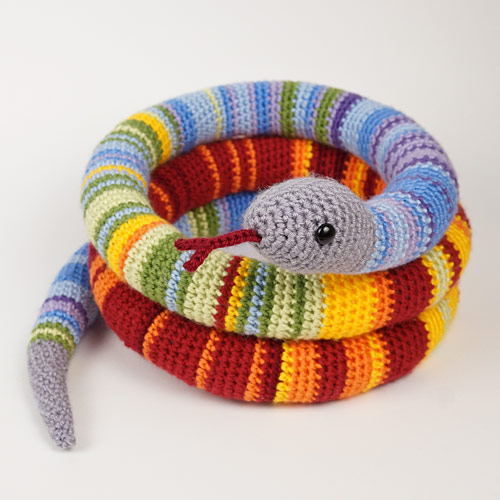 Temperature Snake crochet pattern by PlanetJune