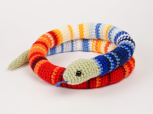 Temperature Snake crochet pattern by PlanetJune