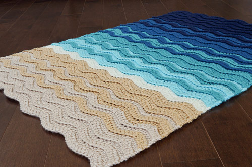 Turtle Beach blanket crochet pattern (Teal Ombre version) by PlanetJune