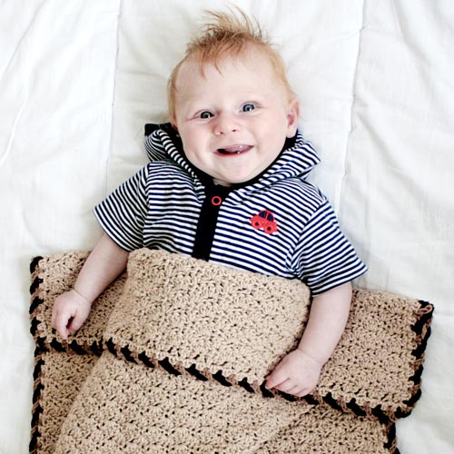 Twist-Trim Baby Blanket crochet pattern by PlanetJune