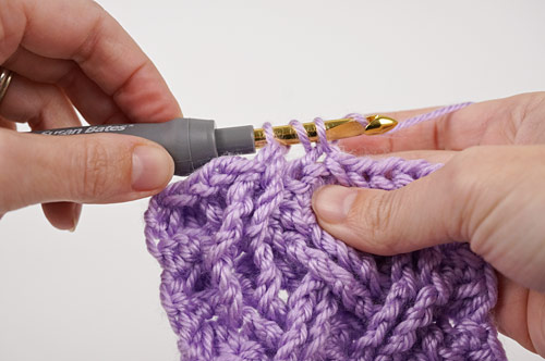 Susan Bates Twist + Lock crochet hooks