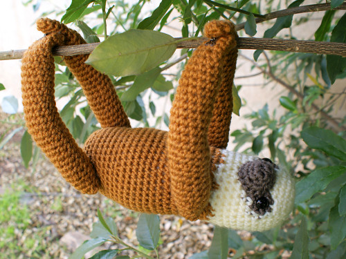 Two-Toed Sloth crochet pattern by PlanetJune