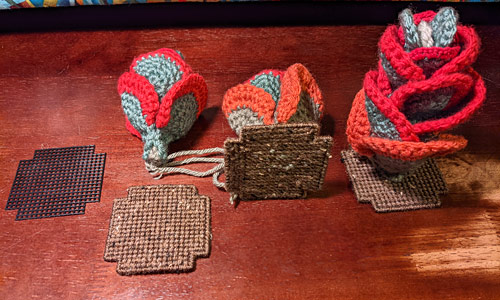 PlanetJune Stories: Diane's Modular Crocheted Succulent Arrangements