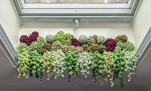 PlanetJune Stories: Diane's Modular Crocheted Succulent Arrangements