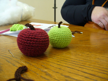 amigurumi apples class