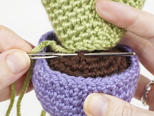 Amigurumi Clean Edge Join crochet tutorial by PlanetJune