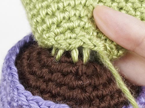 Amigurumi Clean Edge Join crochet tutorial by PlanetJune