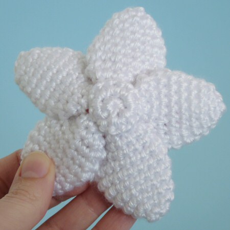 plumeria crochet pattern by planetjune